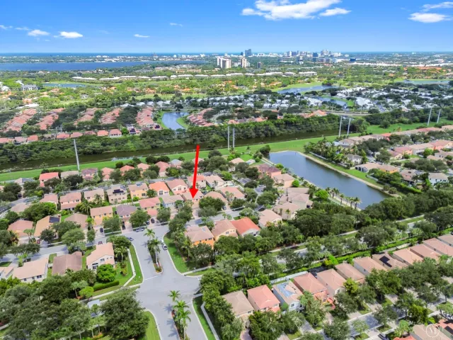 Продажа дома по адресу 4442 ONEGA Circle - фото 9070140