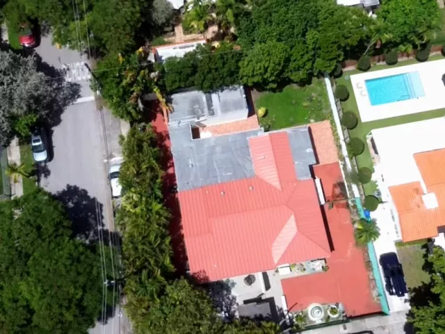 Продажа дома по адресу 1885 SW 21st Ter - фото 9263981