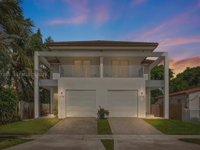Продажа дома по адресу 2784 SW 34th Ave - фото 9119744