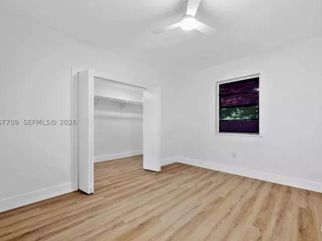 Продажа дома по адресу 1521 NW 33rd St - фото 9123177