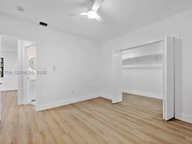 Продажа дома по адресу 1521 NW 33rd St - фото 9123178