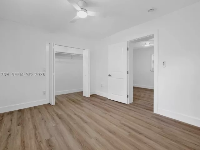 Продажа дома по адресу 1521 NW 33rd St - фото 9123200
