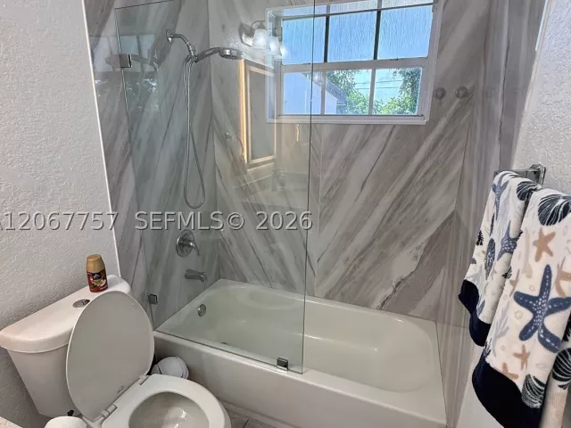 Продажа дома по адресу 2411 Wiley St - фото 9286638