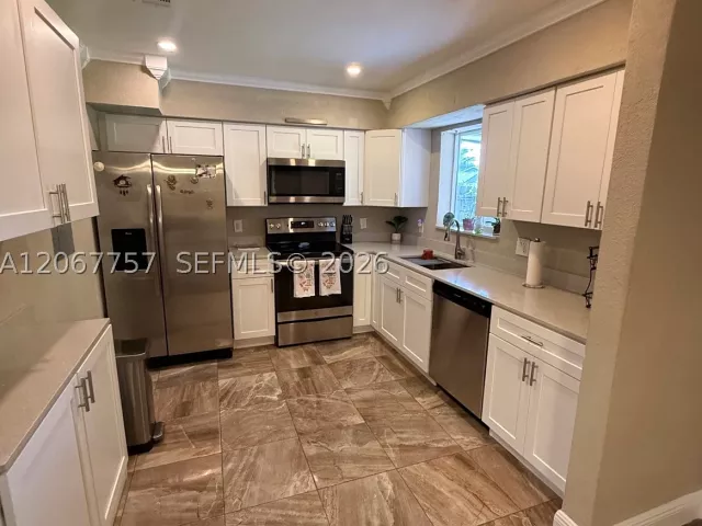 Продажа дома по адресу 2411 Wiley St - фото 9286649