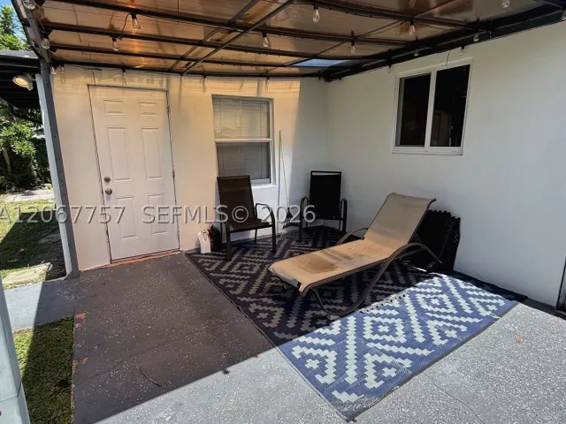 Продажа дома по адресу 2411 Wiley St - фото 9286650