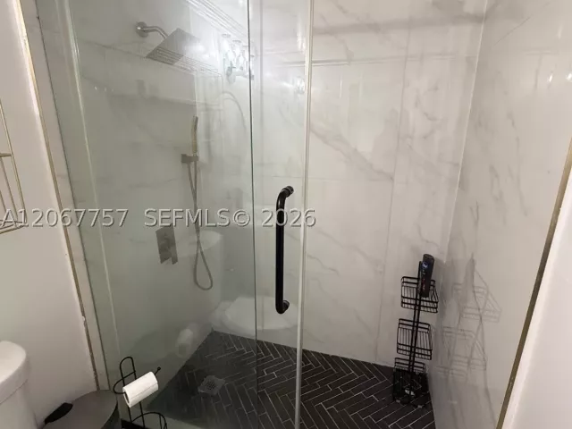 Продажа дома по адресу 2411 Wiley St - фото 9286661