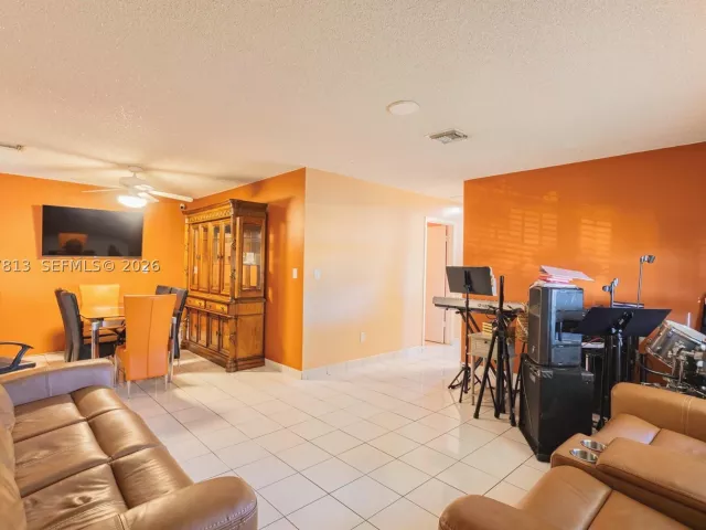Продажа дома по адресу 12761 SW 256th St - фото 9274082