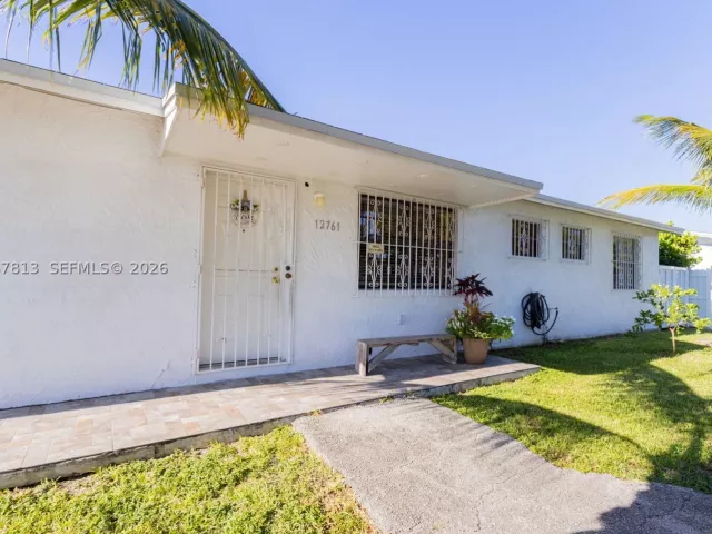 Продажа дома по адресу 12761 SW 256th St - фото 9274074