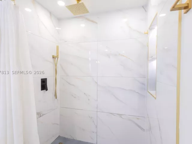 Продажа дома по адресу 12761 SW 256th St - фото 9274103