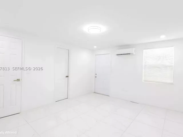 Продажа дома по адресу 12761 SW 256th St - фото 9274122