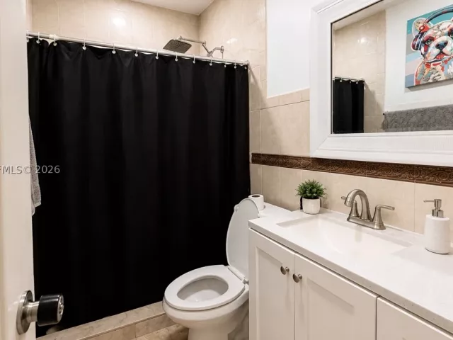 Продажа дома по адресу 12400 SW 184th St - фото 9271844