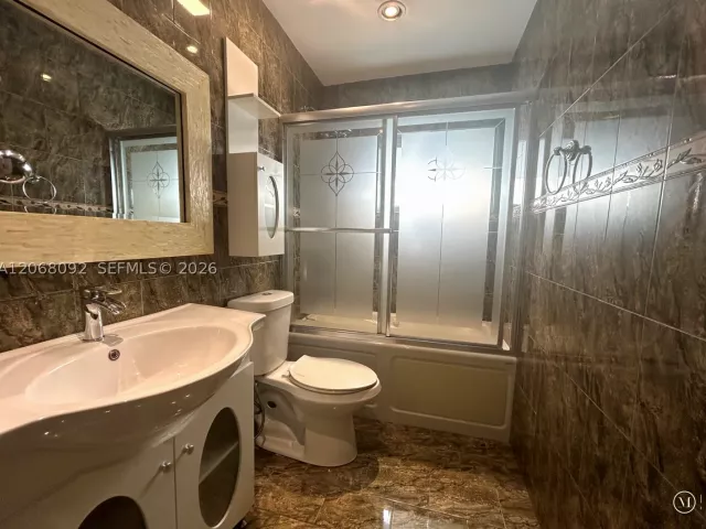 Продажа дома по адресу 6202 SW 107th Ave - фото 9196011
