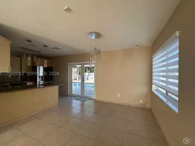 Продажа дома по адресу 6202 SW 107th Ave - фото 9195997
