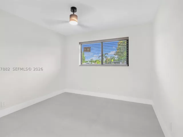 Продажа дома по адресу 2840 SW 5th St - фото 9266845