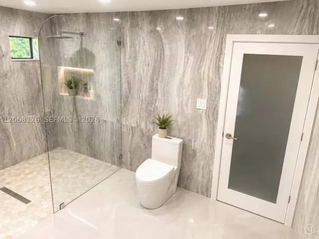 Продажа дома по адресу 11351 SW 26th St - фото 9204102