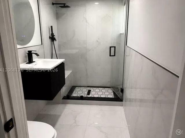 Продажа дома по адресу 11351 SW 26th St - фото 9204106