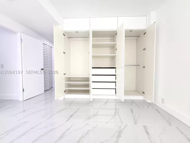 Квартира в аренду номер716 - фото 9230003