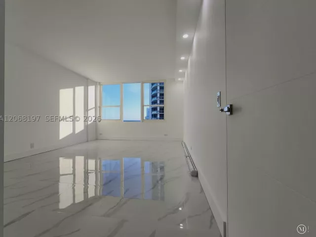 Квартира в аренду номер716 - фото 9230014