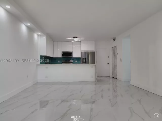 Квартира в аренду номер716 - фото 9229987