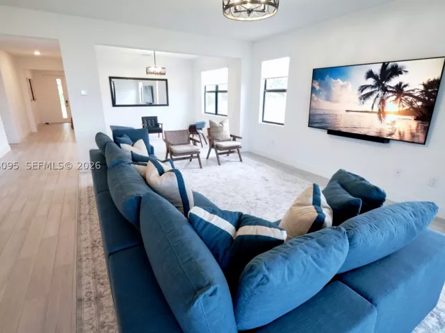 Продажа дома по адресу 29447 SW 179th Ave - фото 9226973