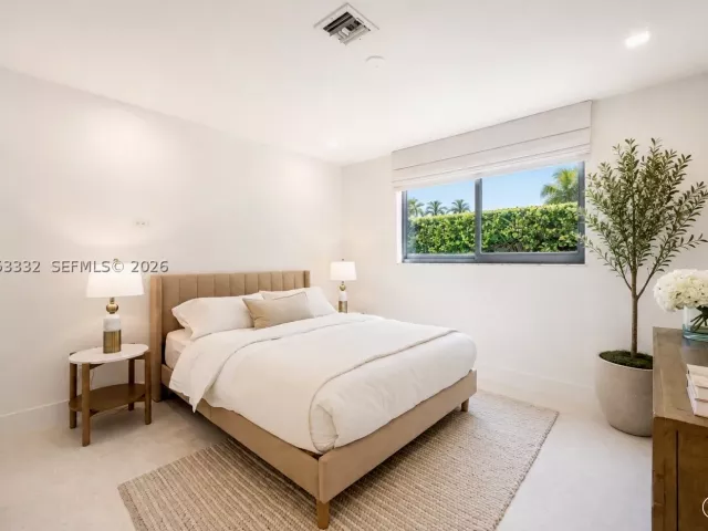 Продажа дома по адресу 2273 Bayview Ln - фото 9280353