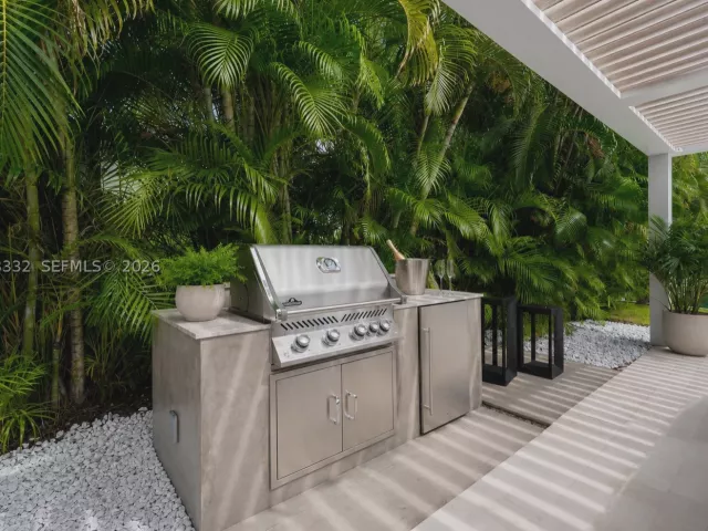 Продажа дома по адресу 2273 Bayview Ln - фото 9280364