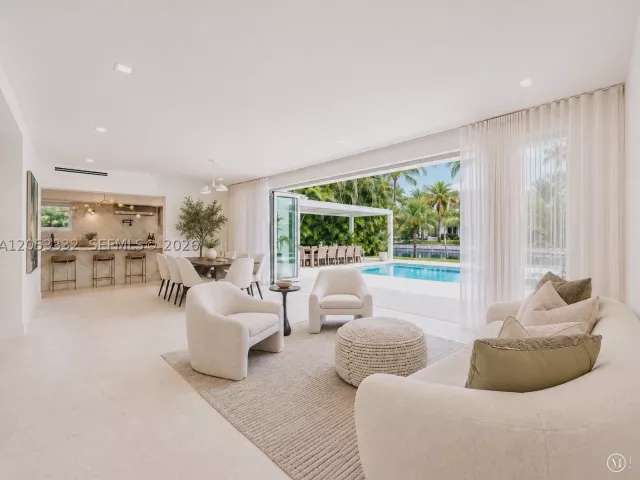 Продажа дома по адресу 2273 Bayview Ln - фото 9280340