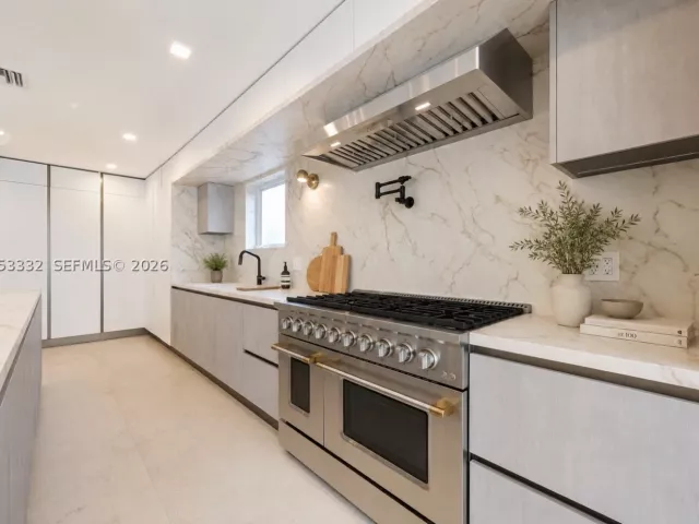 Продажа дома по адресу 2273 Bayview Ln - фото 9280342