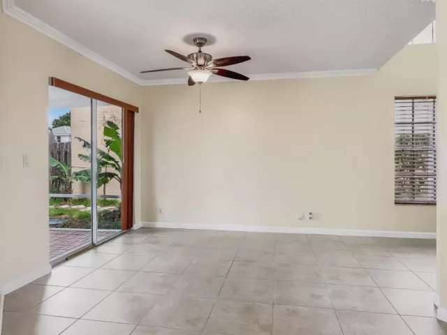 Продажа дома по адресу 23329 TREELINE Drive - фото 9281279