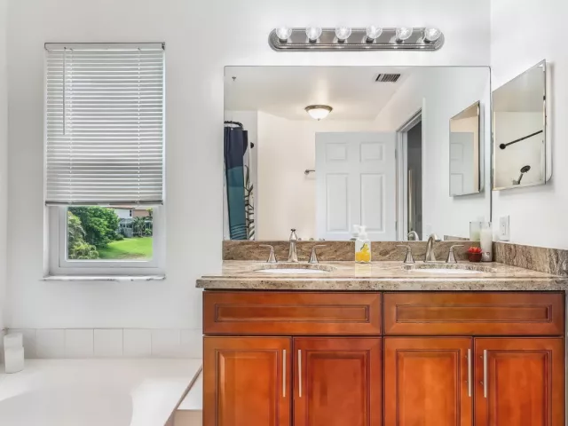 Продажа дома по адресу 23329 TREELINE Drive - фото 9281288