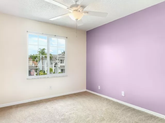 Продажа дома по адресу 23329 TREELINE Drive - фото 9281295