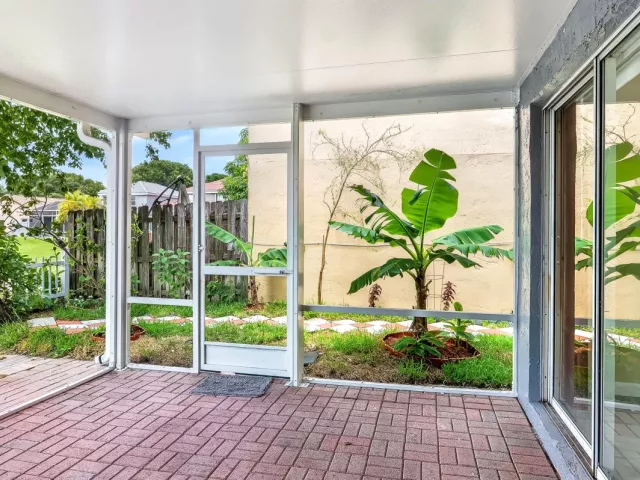 Продажа дома по адресу 23329 TREELINE Drive - фото 9281303