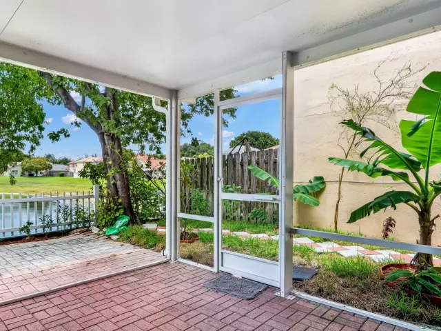 Продажа дома по адресу 23329 TREELINE Drive - фото 9281304