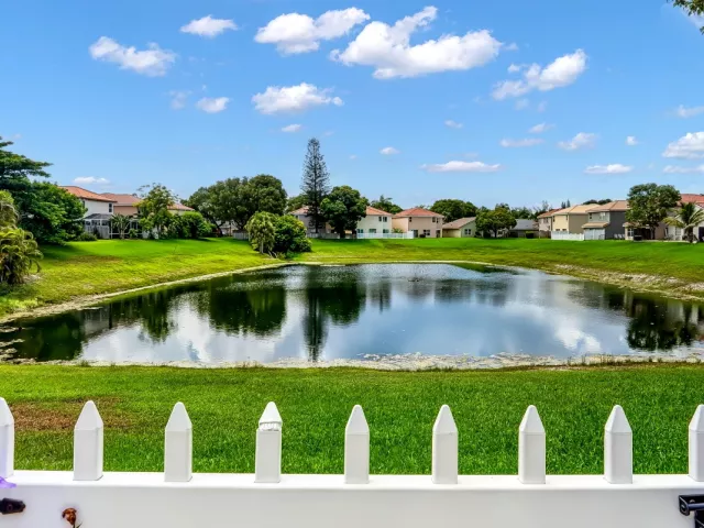 Продажа дома по адресу 23329 TREELINE Drive - фото 9281306