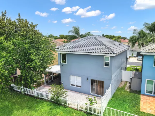 Продажа дома по адресу 23329 TREELINE Drive - фото 9281311