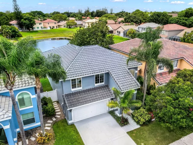 Продажа дома по адресу 23329 TREELINE Drive - фото 9281312