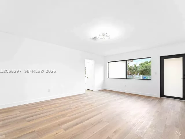 Продажа дома по адресу 14545 Garden Dr - фото 9266191