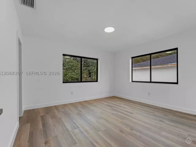 Продажа дома по адресу 14545 Garden Dr - фото 9266193