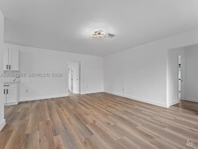 Продажа дома по адресу 14545 Garden Dr - фото 9266178