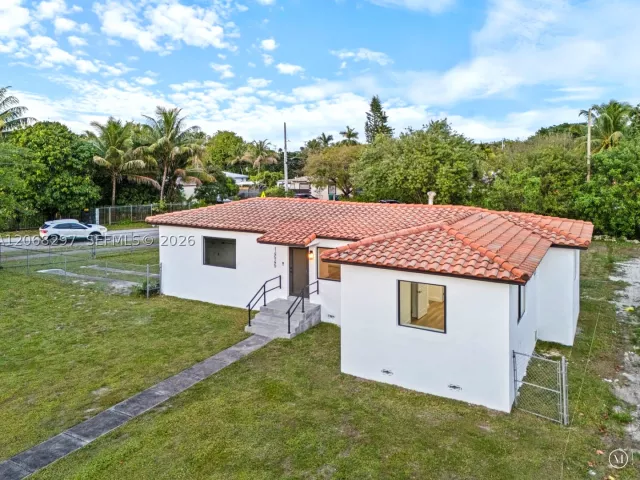 Продажа дома по адресу 14545 Garden Dr - фото 9266206