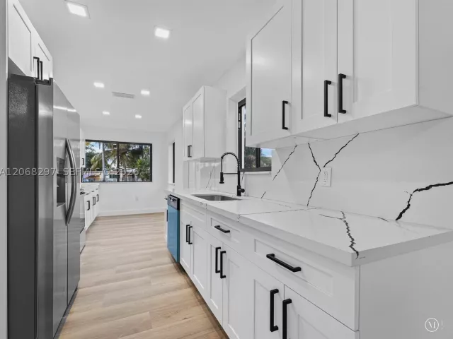 Продажа дома по адресу 14545 Garden Dr - фото 9266182