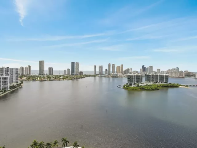 Продажа квартиры #2813 - фото 9235385