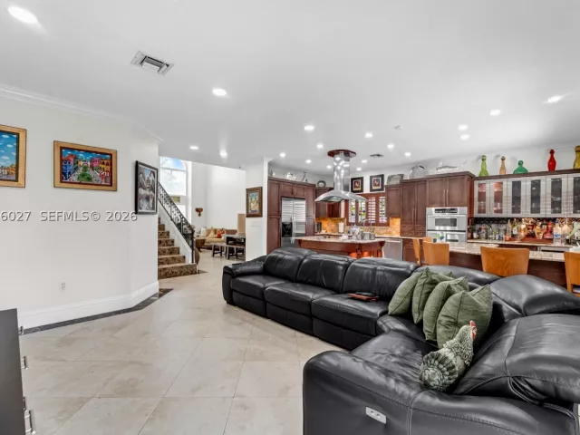 Продажа дома по адресу 14380 SW 36th St - фото 9236396