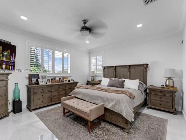 Продажа дома по адресу 14380 SW 36th St - фото 9236425