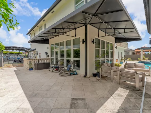 Продажа дома по адресу 14380 SW 36th St - фото 9236449