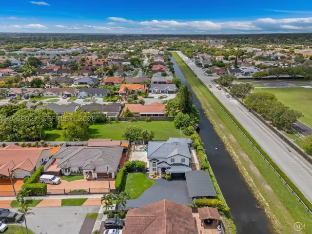Продажа дома по адресу 14380 SW 36th St - фото 9236458