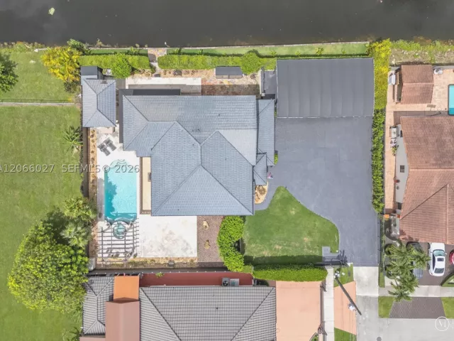 Продажа дома по адресу 14380 SW 36th St - фото 9236514