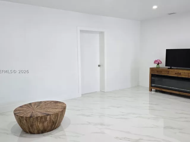 Продажа дома по адресу  - фото 9236303
