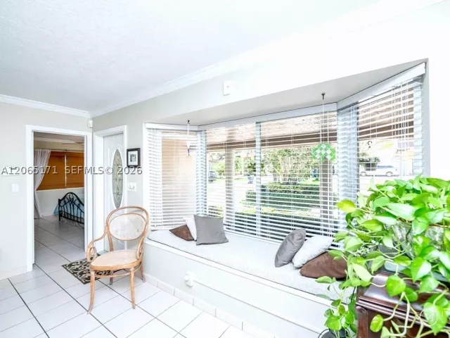 Продажа дома по адресу 939 Washington St - фото 9237269