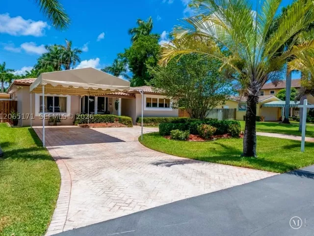 Продажа дома по адресу 939 Washington St - фото 9237258